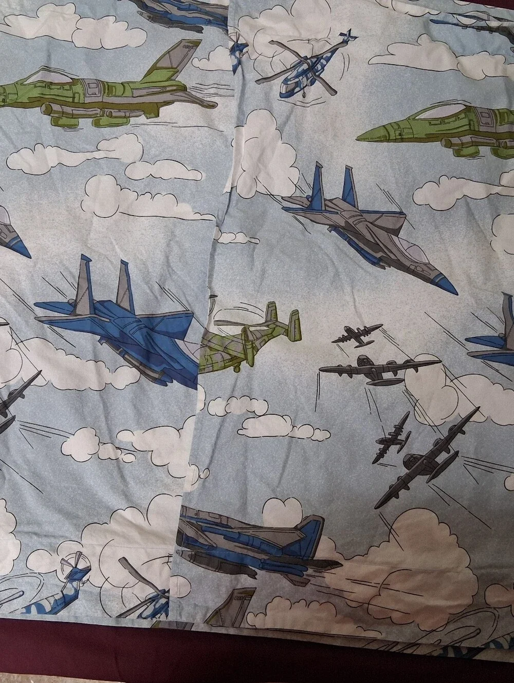 2pc Set Airplanes And Helicpters Standard Size Pillow Shams.
